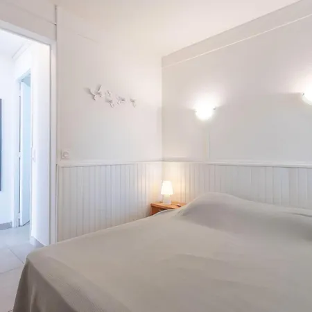 De La Brune Proche Plages Villa *