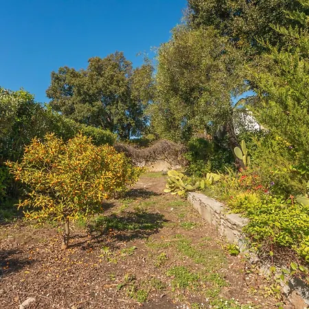 De La Brune Proche Plages Villa